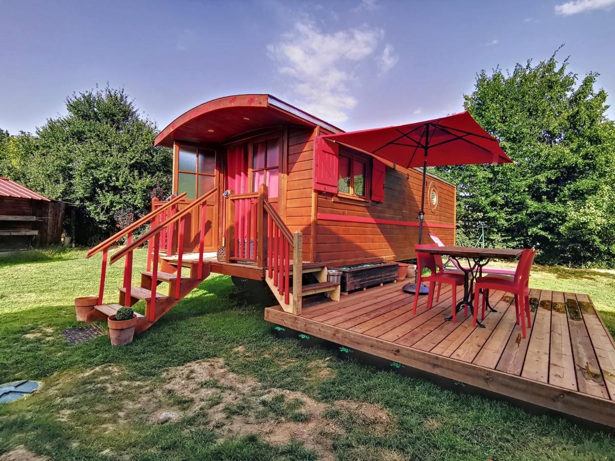 Hostal La Roulotte Du Cagire - 4 Pers - Pyrenees Villeneuve-de-Rivière Exterior foto